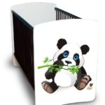 Best For Kids Gitterbett Julia - MEGA Set mit höhenverstellbar, Wandsticker und Schaumstoffmatratze 60x120 cm Design - Little Panda