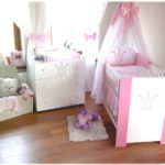 Kinderbett "Baby-Krone" rosa incl. Wickelkommode, Lattenrost, Matratze, Bettwäsche Komplettset 12 Teile